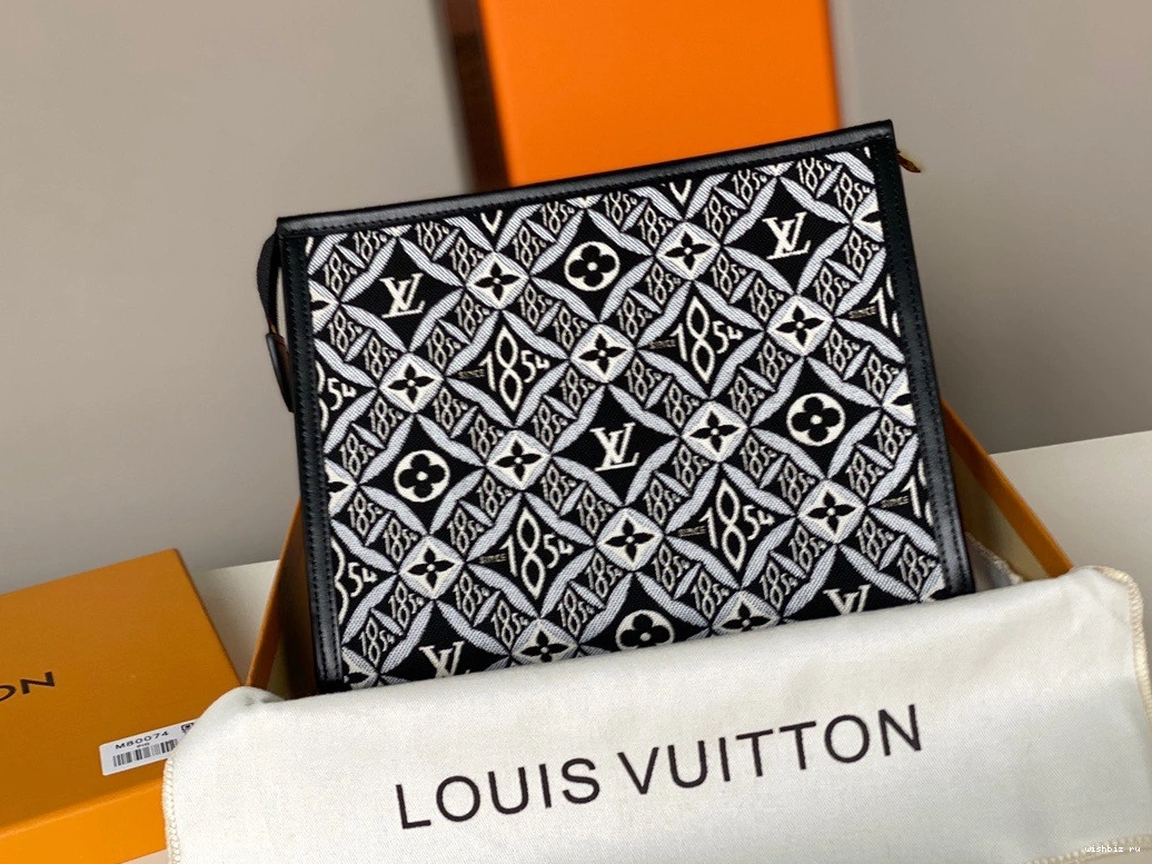 WIS SINCE POUCH LOUIS 1854 TOILETRY VUITTON 26 0115